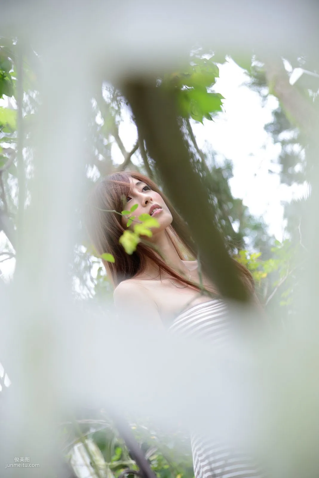 廖挺伶/Kila晶晶《齊B超短裙系列》外拍寫真集 47