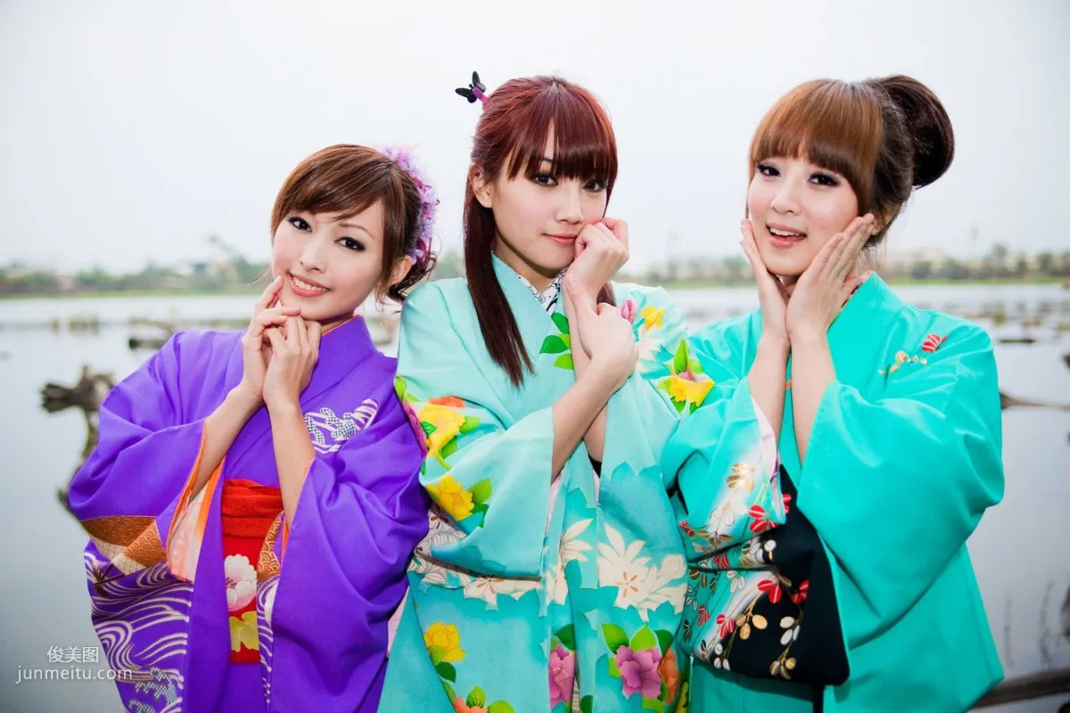 果子、小品、兔兔(品果兔)《宜蘭和服遊拍》寫真集 47