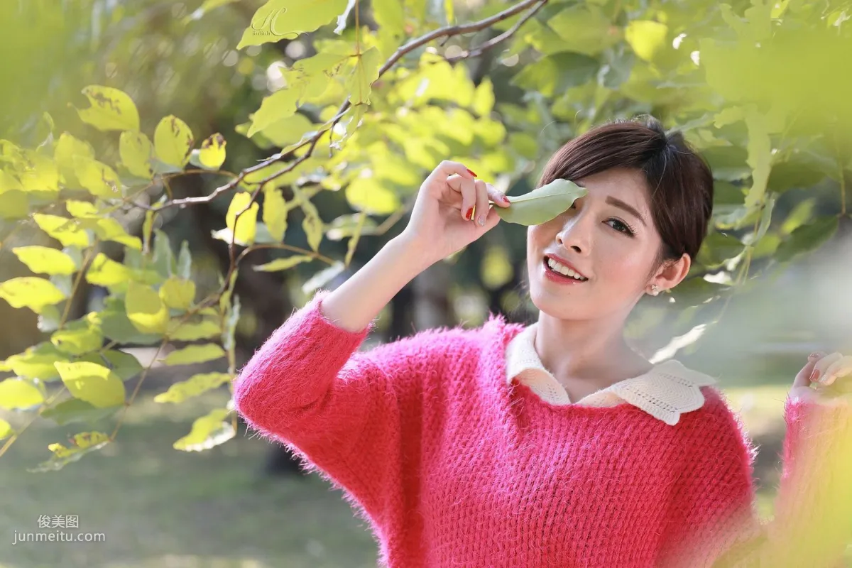 冰山美人廖坎蒂《初夏公園外拍》寫真集 28