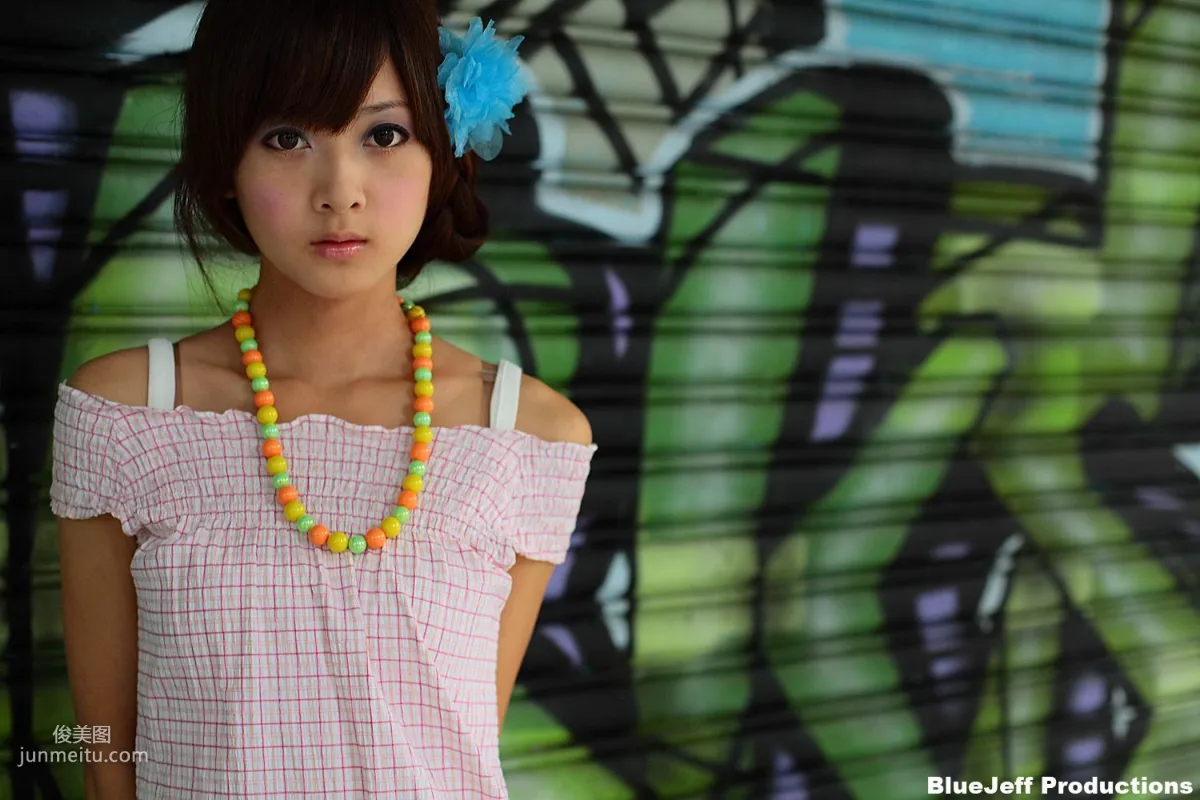 Mikako/張凱潔《咬一口》寫真集 31