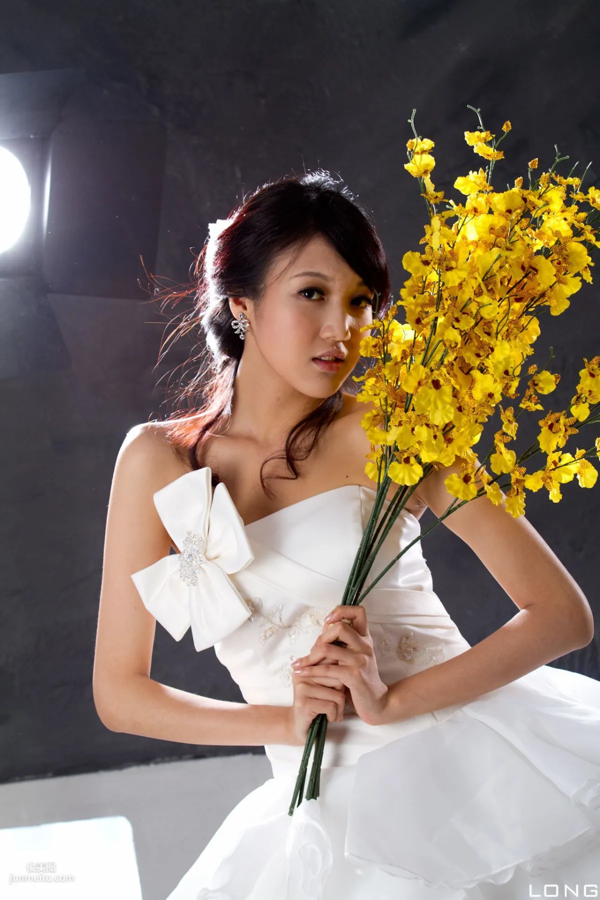 台灣美女模特陳玮廷Jill《婚紗之白》寫真集 9