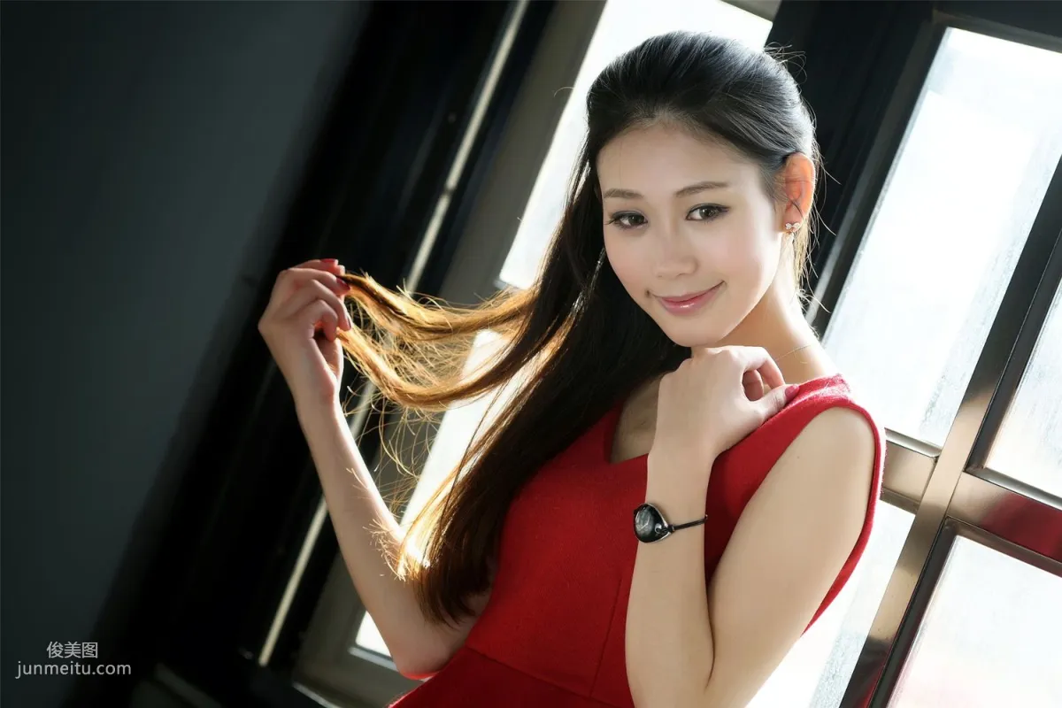 台灣女神佳貝兒《唯美時尚外拍》寫真集 13