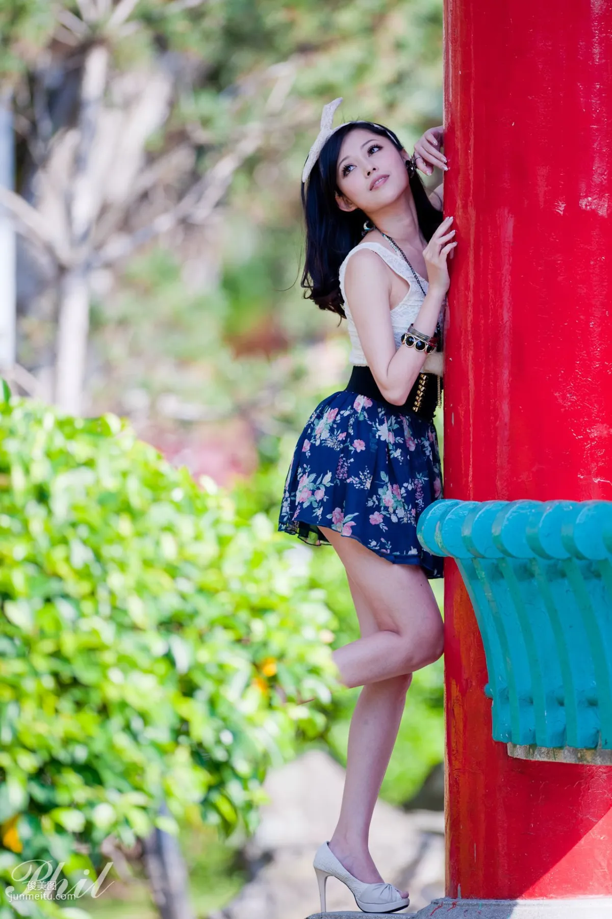 Beautyleg腿模Avy《連衣裙公園外拍》寫真集 38