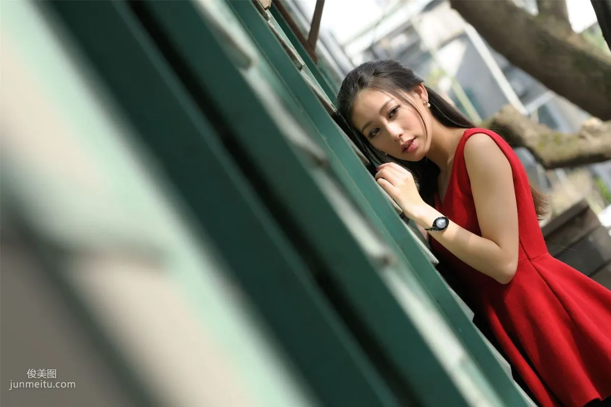 台灣女神佳貝兒《唯美時尚外拍》寫真集 22