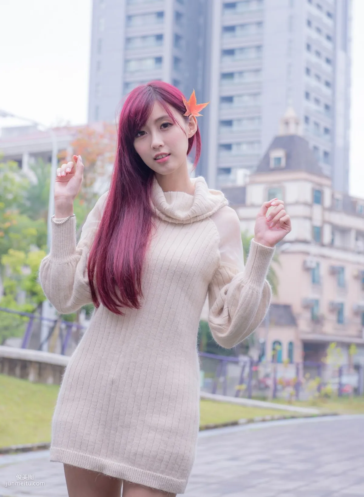 Kila晶晶/廖挺伶《針織衫套裙街拍》寫真集 59