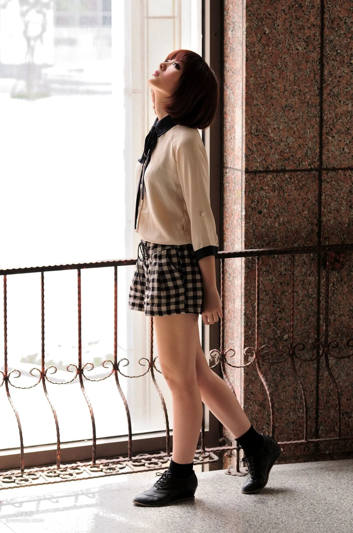 短發美女小豬patty《2組小清新街拍》寫真集 36