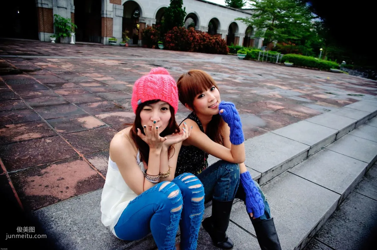 果子Mikako、Minako《台大外拍》第1部 寫真集 44