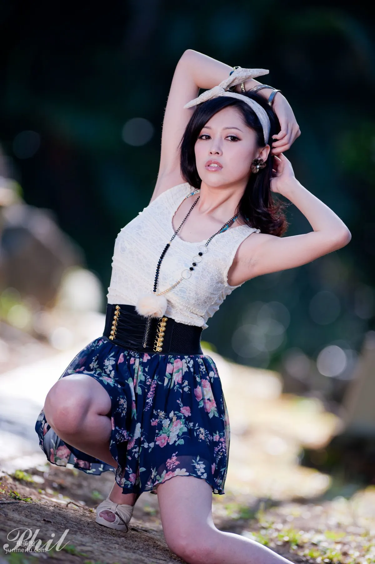 Beautyleg腿模Avy《連衣裙公園外拍》寫真集 48