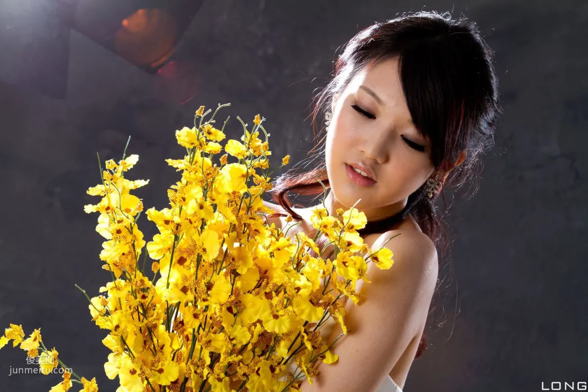 台灣美女模特陳玮廷Jill《婚紗之白》寫真集 10