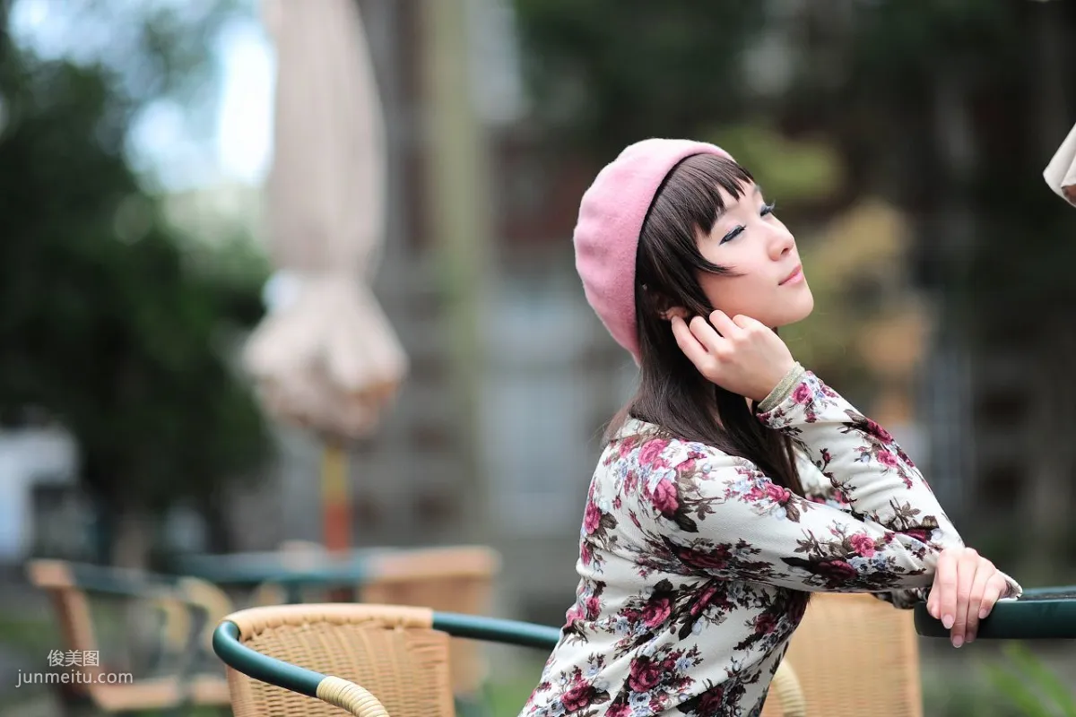 台湾黑丝芭比娃娃美女外拍写真集2