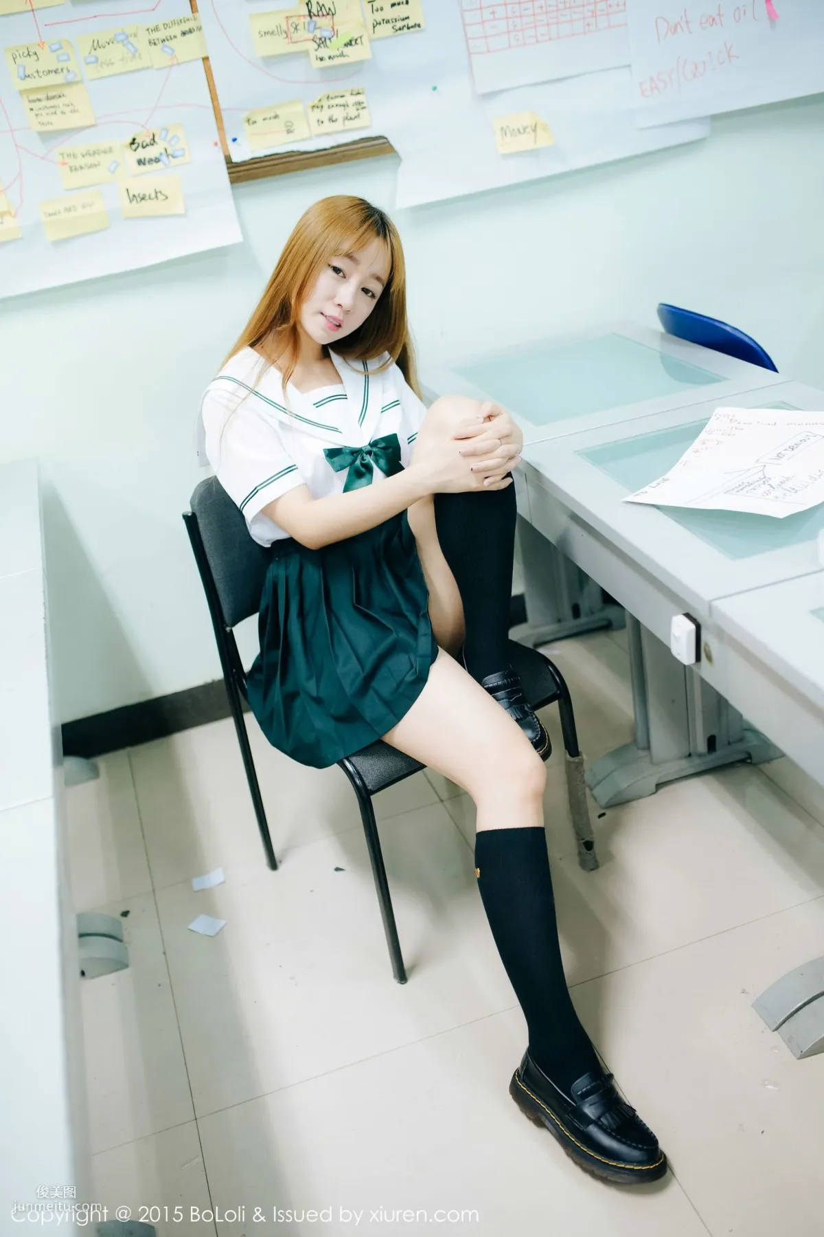 王語純《JK制服》 [BoLoli波蘿社] Vol.035 寫真集 19