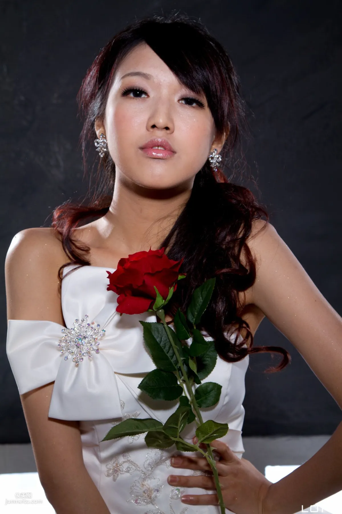 台灣美女模特陳玮廷Jill《婚紗之白》寫真集 19