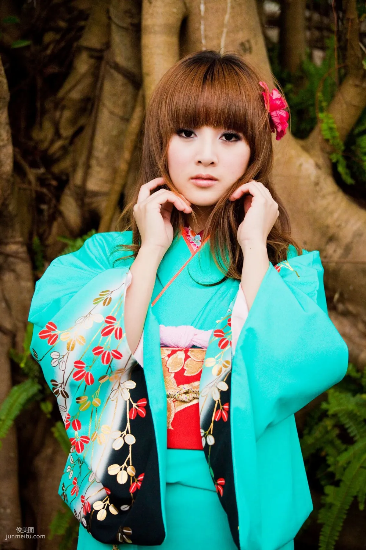果子、小品、兔兔(品果兔)《宜蘭和服遊拍》寫真集 23