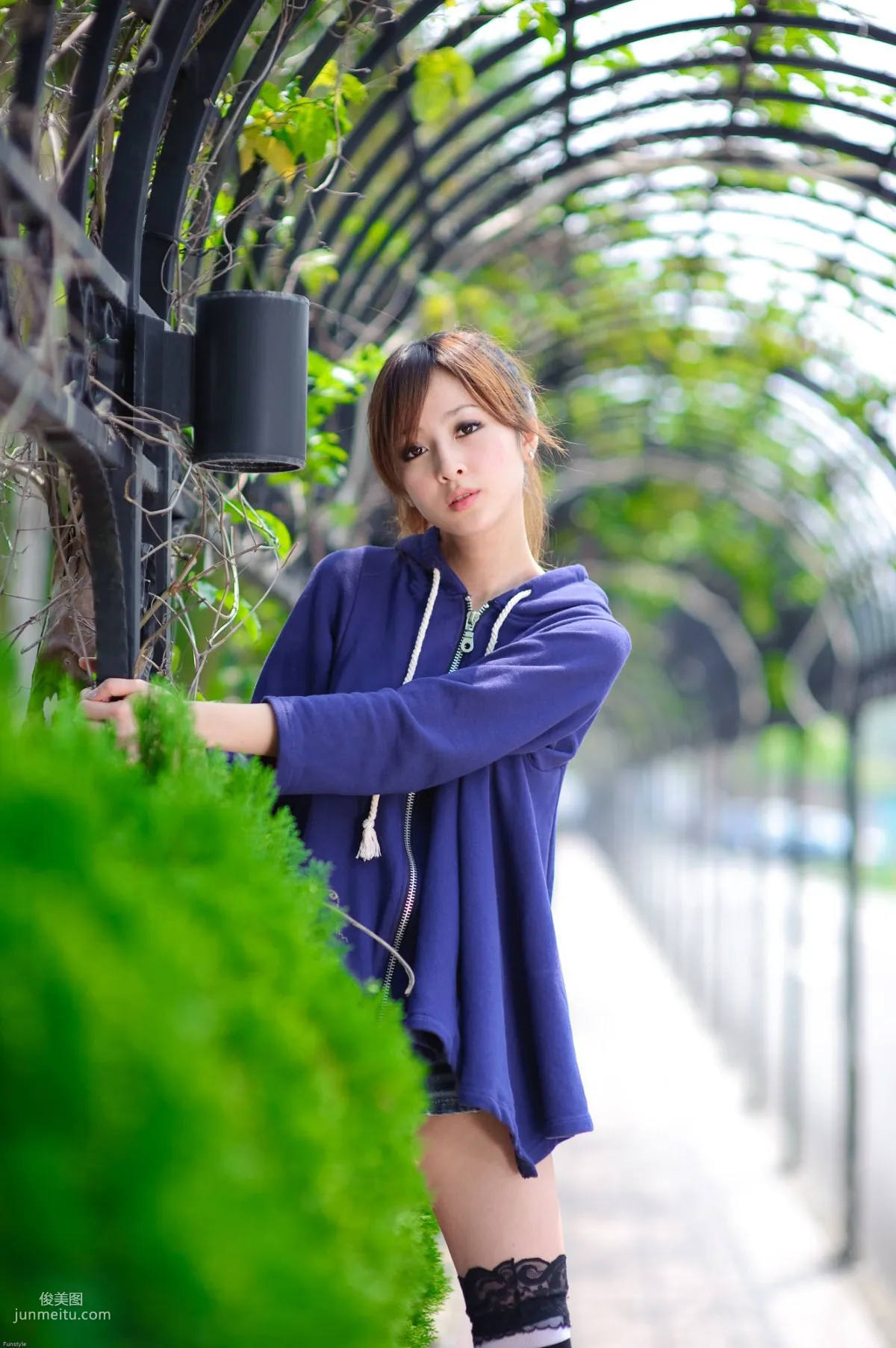 張凱潔/果子MM《水博館外拍》寫真集 32