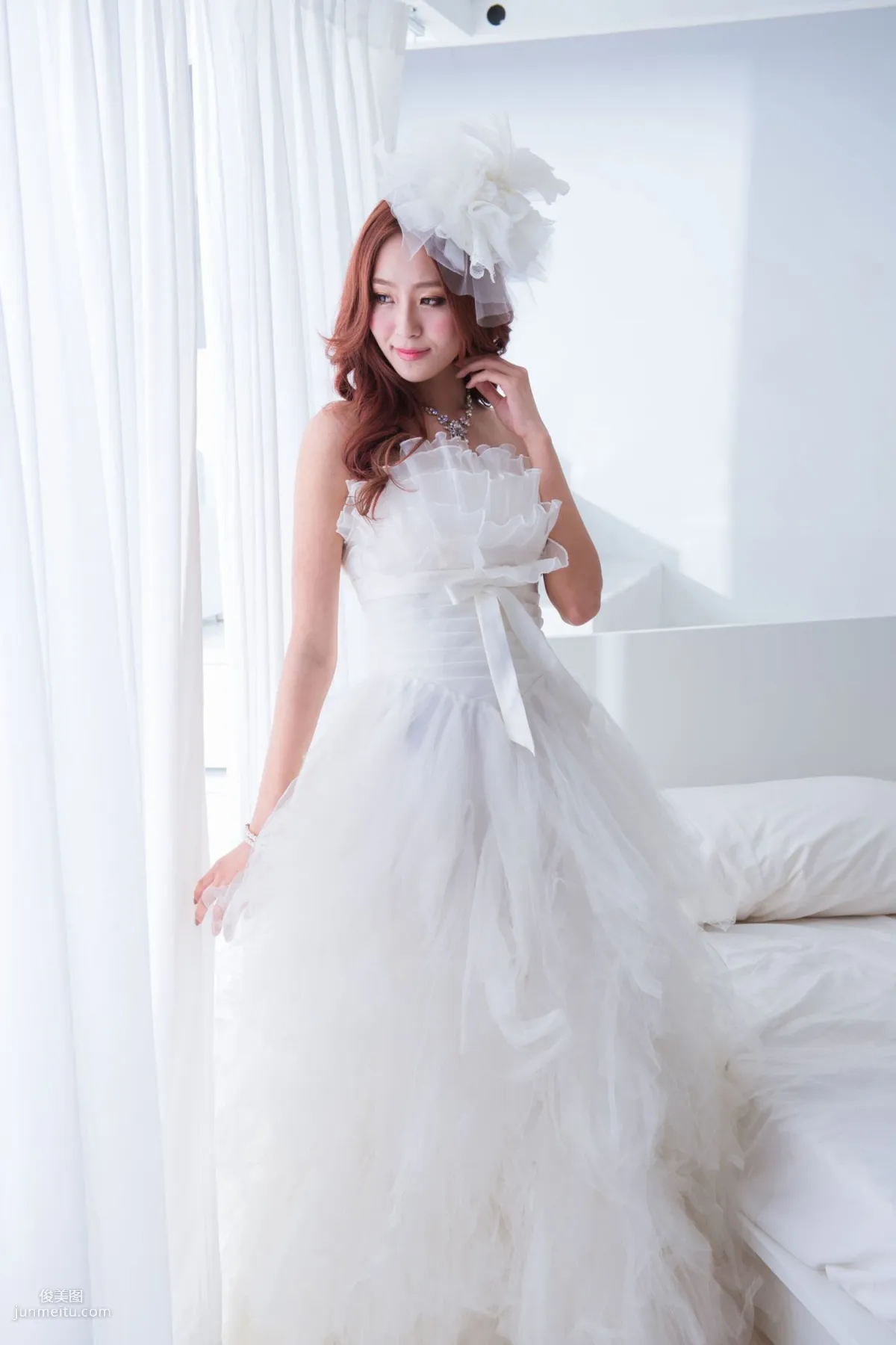 Winnie/莊溫妮《棚拍婚紗系列》寫真集 26