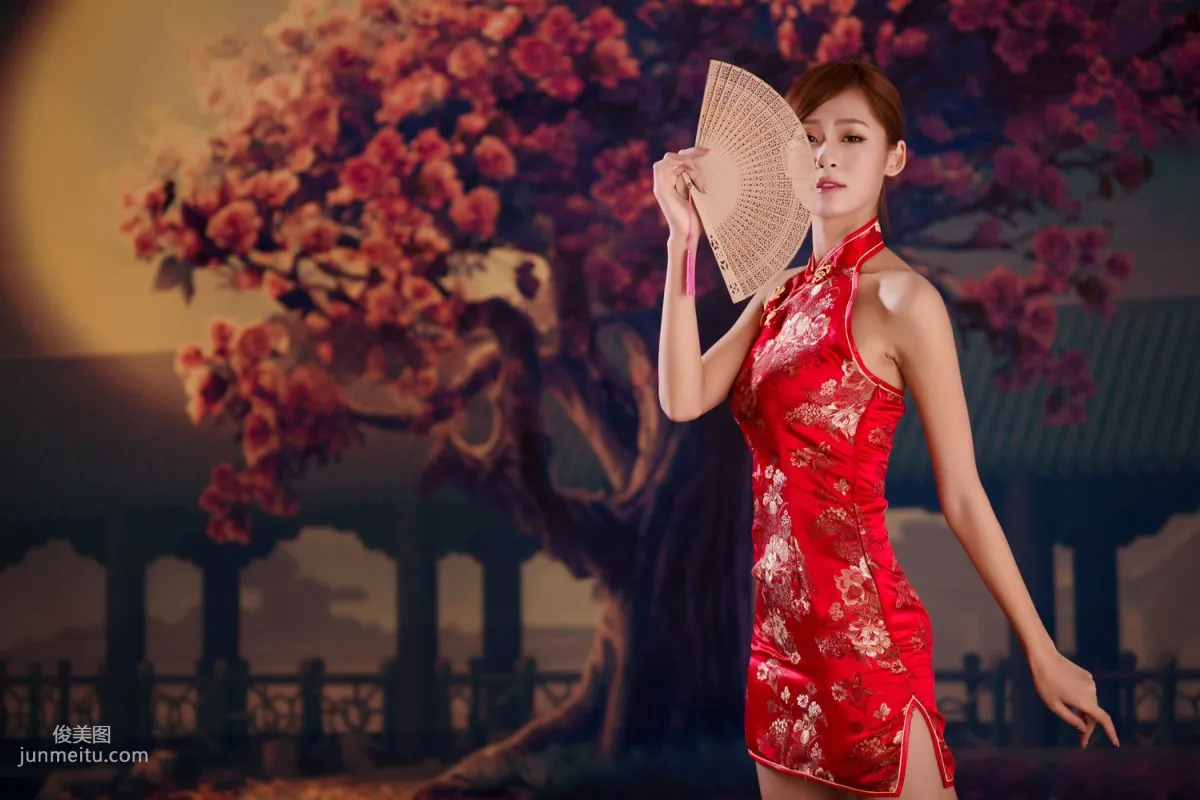 台灣女神Winnie小雪《古典紅色旗袍》寫真集 31