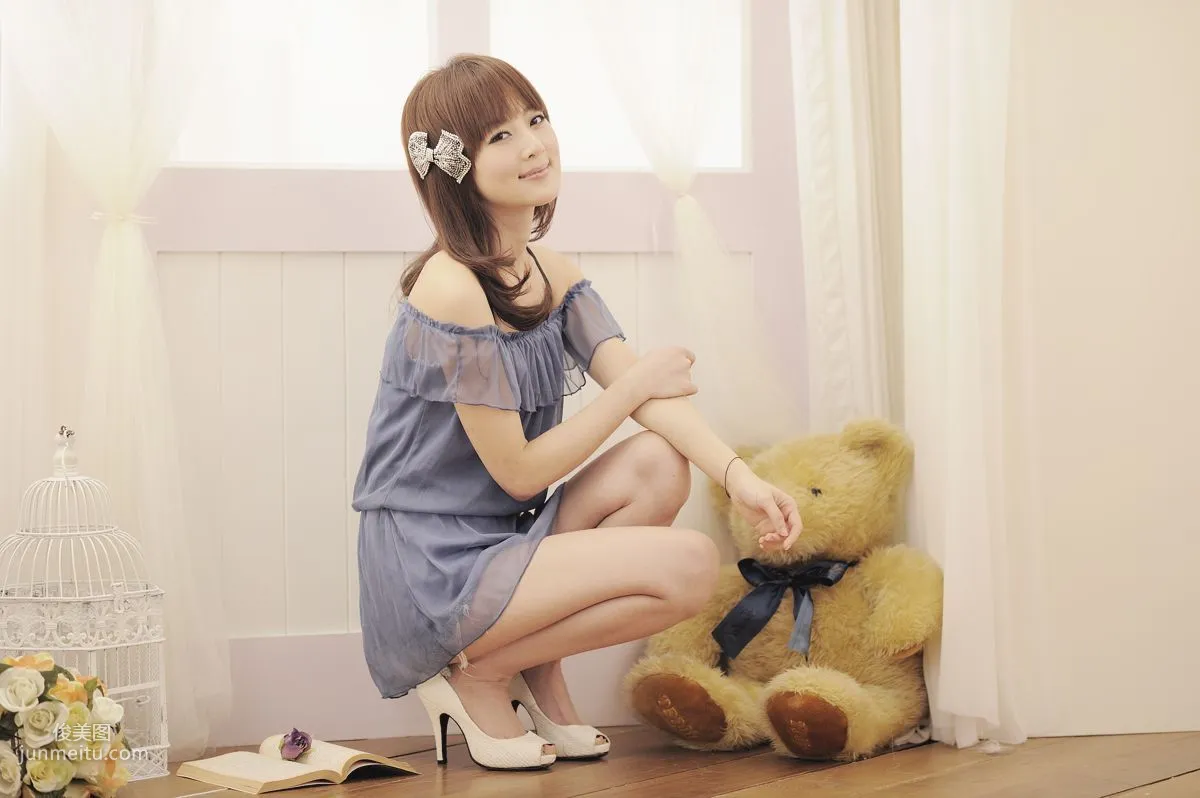 Mikako/張允霏《琴棚棚拍》寫真集 7