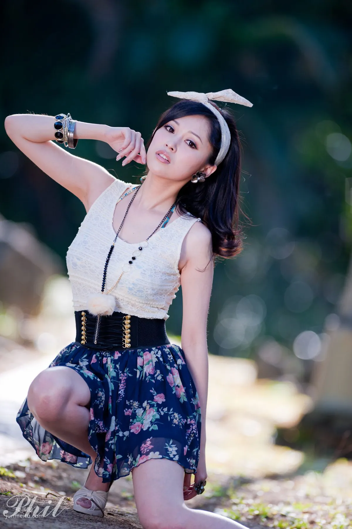 Beautyleg腿模Avy《連衣裙公園外拍》寫真集 43