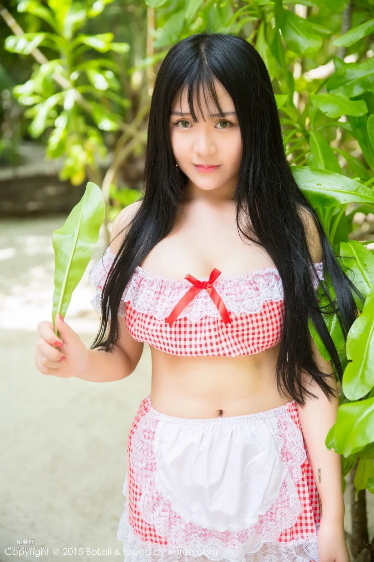 八寶icey《馬爾代夫旅拍》清新女仆+貓耳比基尼 [BoLoli波蘿社] Vol.047 寫真集 6