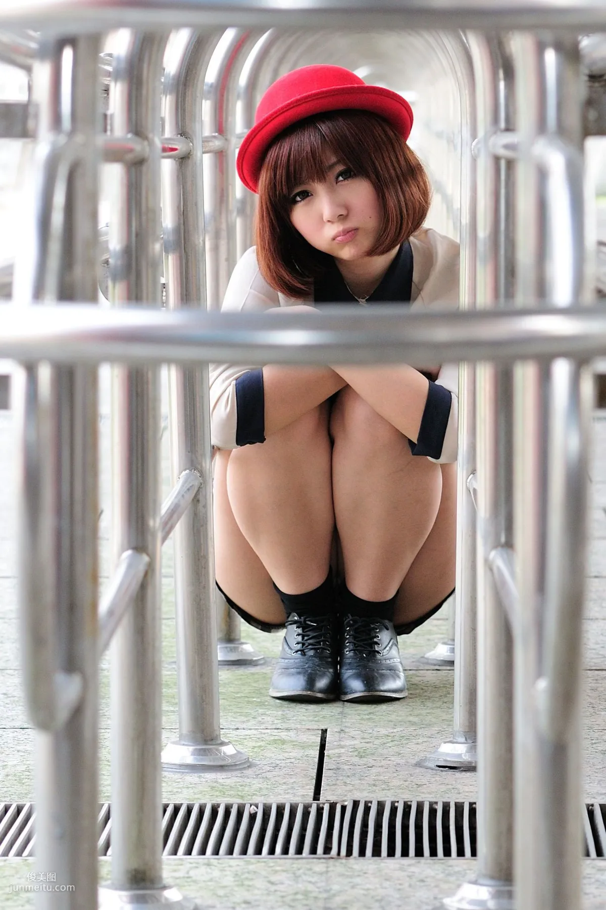 短發美女小豬patty《2組小清新街拍》寫真集 30