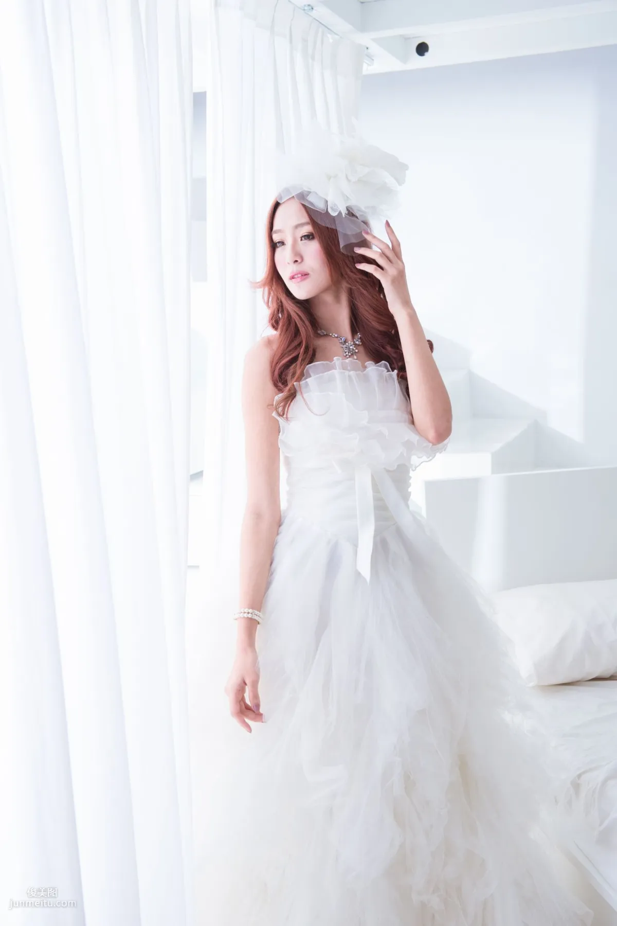 Winnie/莊溫妮《棚拍婚紗系列》寫真集 23