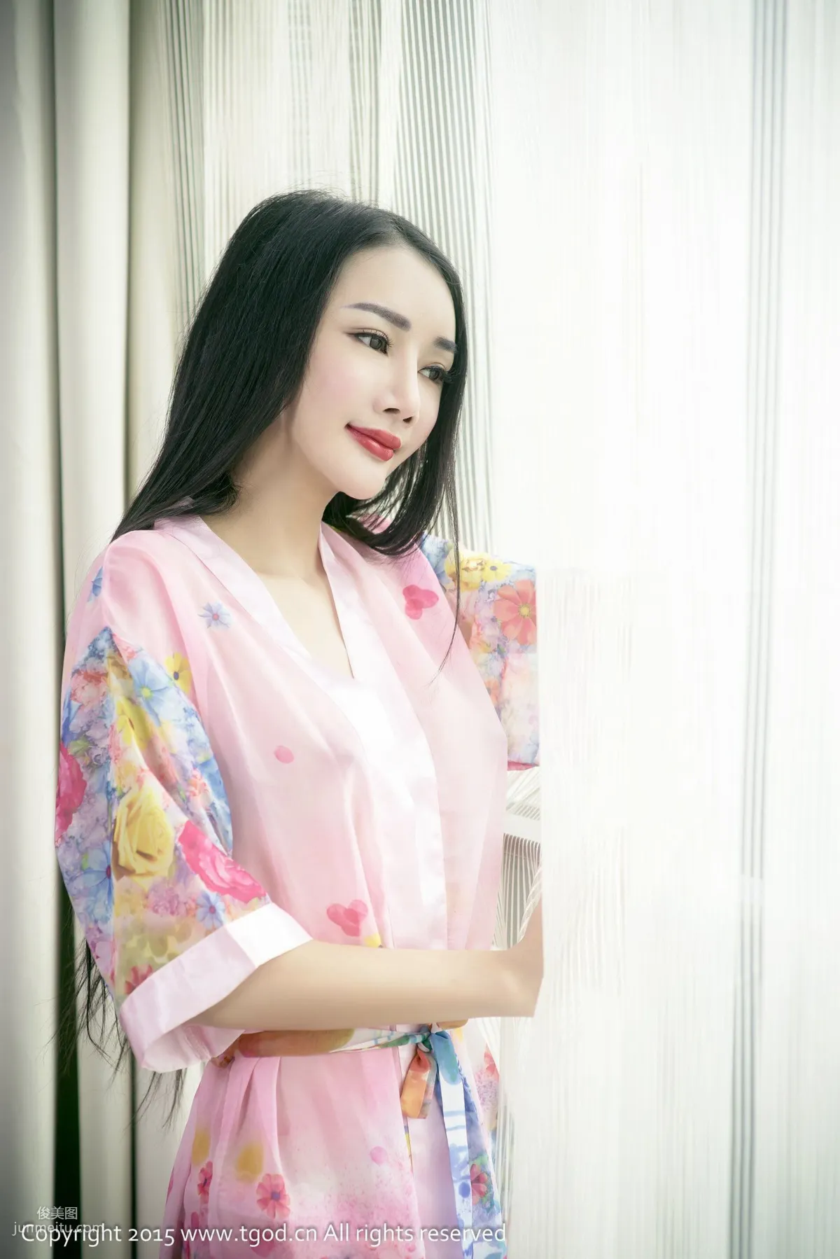 婕西兒《甜美性感 大波來襲》第一輯 [TGOD推女神] 寫真集 4