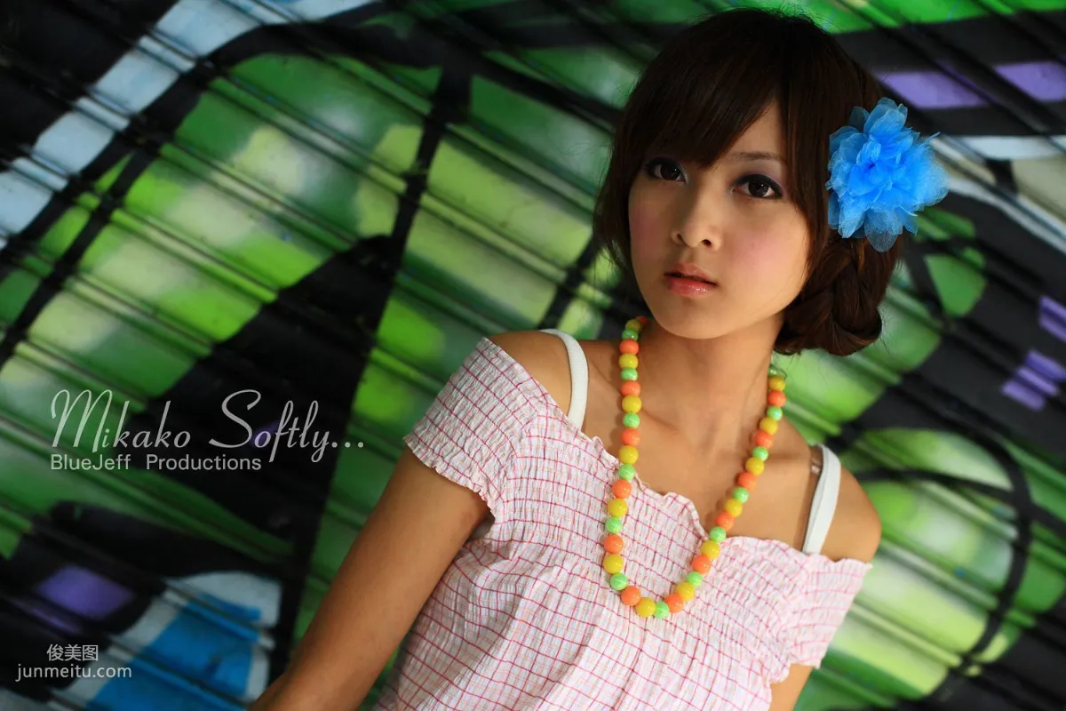 Mikako/張凱潔《咬一口》寫真集 29