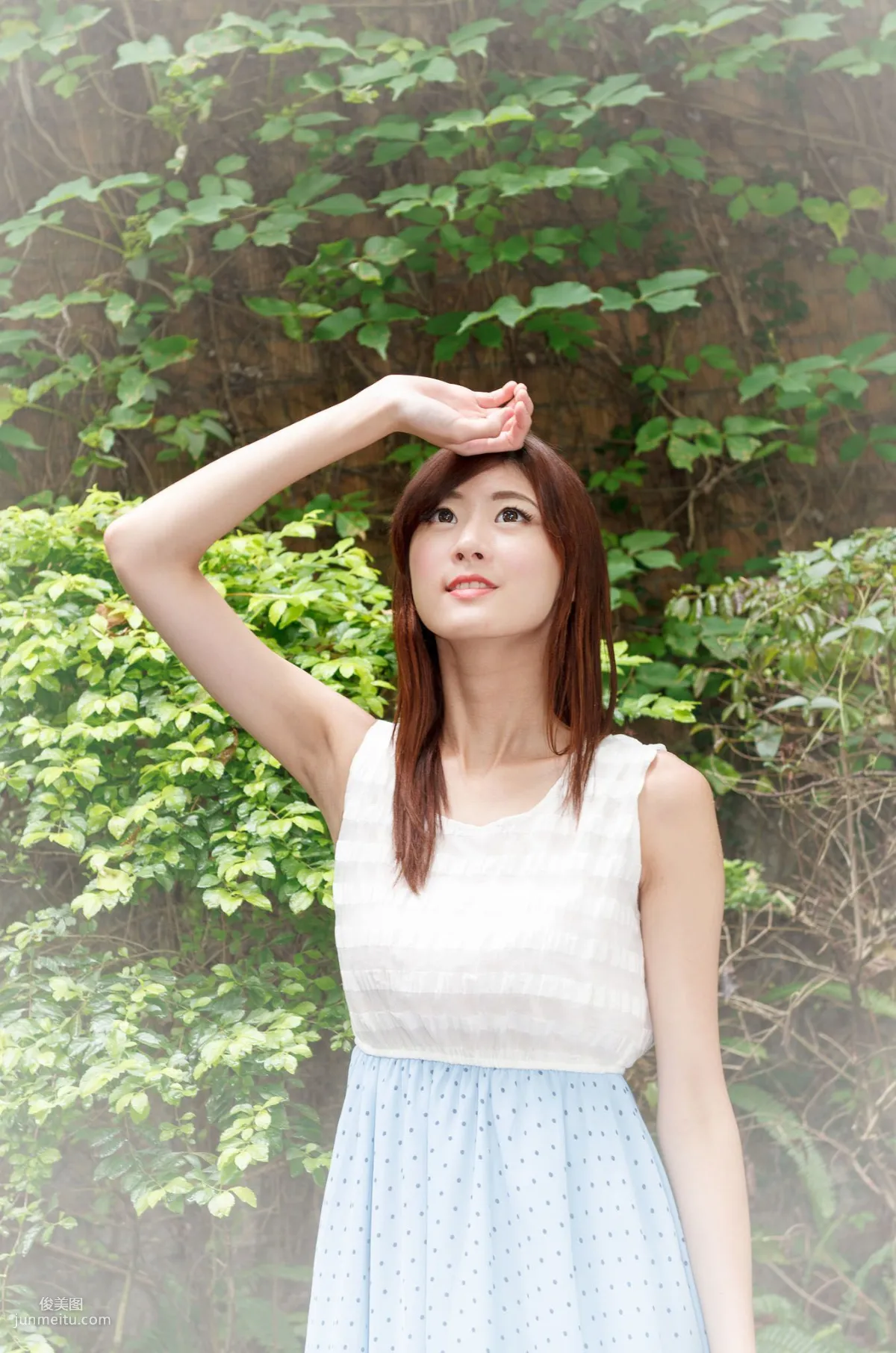 Queena/林茉晶《台大外拍》写真集32