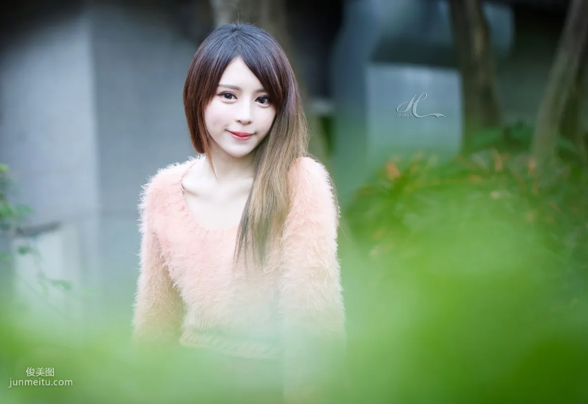 台灣女神張齊郡JULIE《踏青》寫真集 89