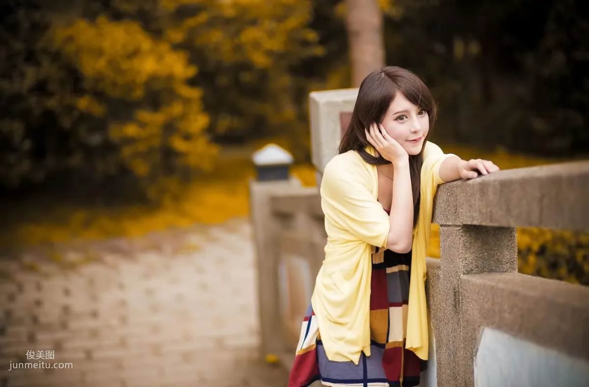 台灣女神張齊郡JULIE《踏青》寫真集 7