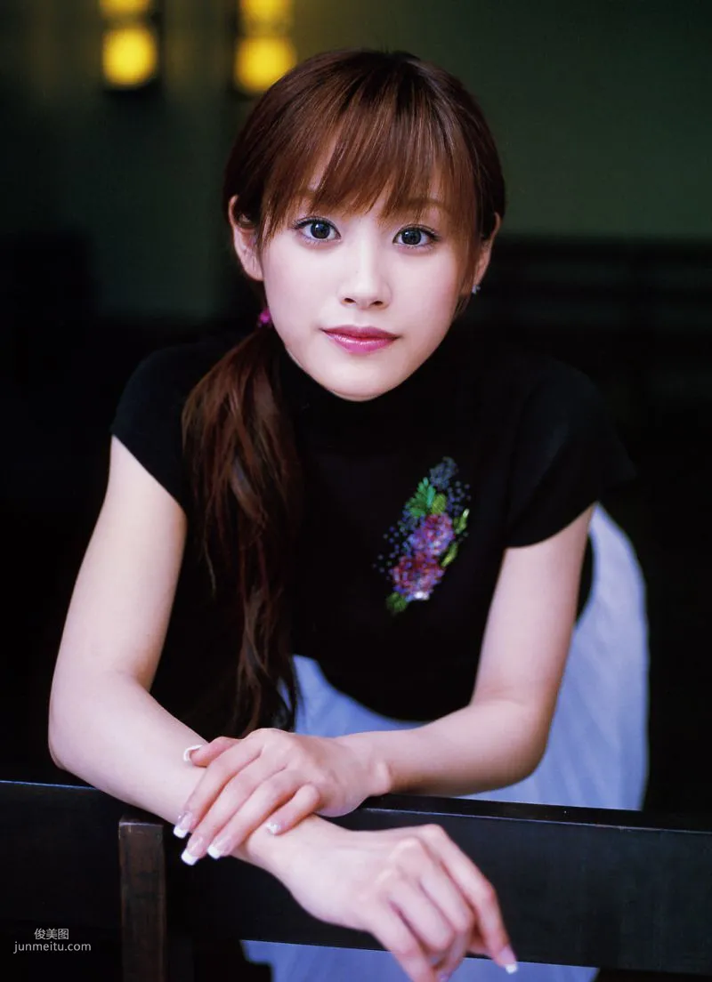 Ai Takahashi 高橋愛《Love Hello》 [PB寫真集] 55