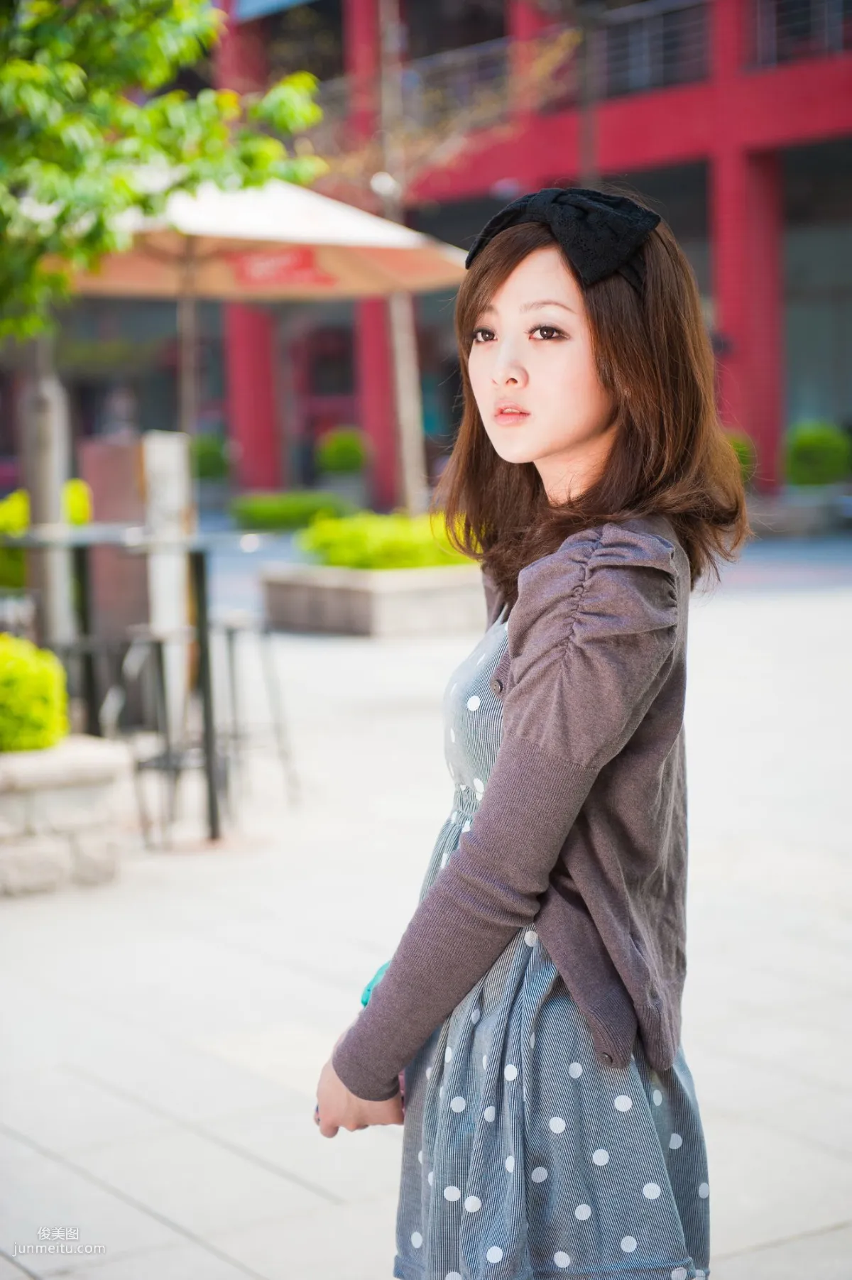 台灣美女果子MM《時裝外拍》寫真集 12