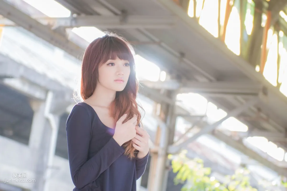 台灣正妹林崗怡Didy《廢墟車站唯美外拍》寫真集 32