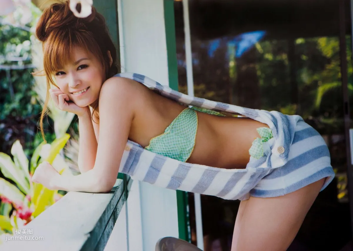 亀井絵裡 《sweet》 [Photo Book] 寫真集 69