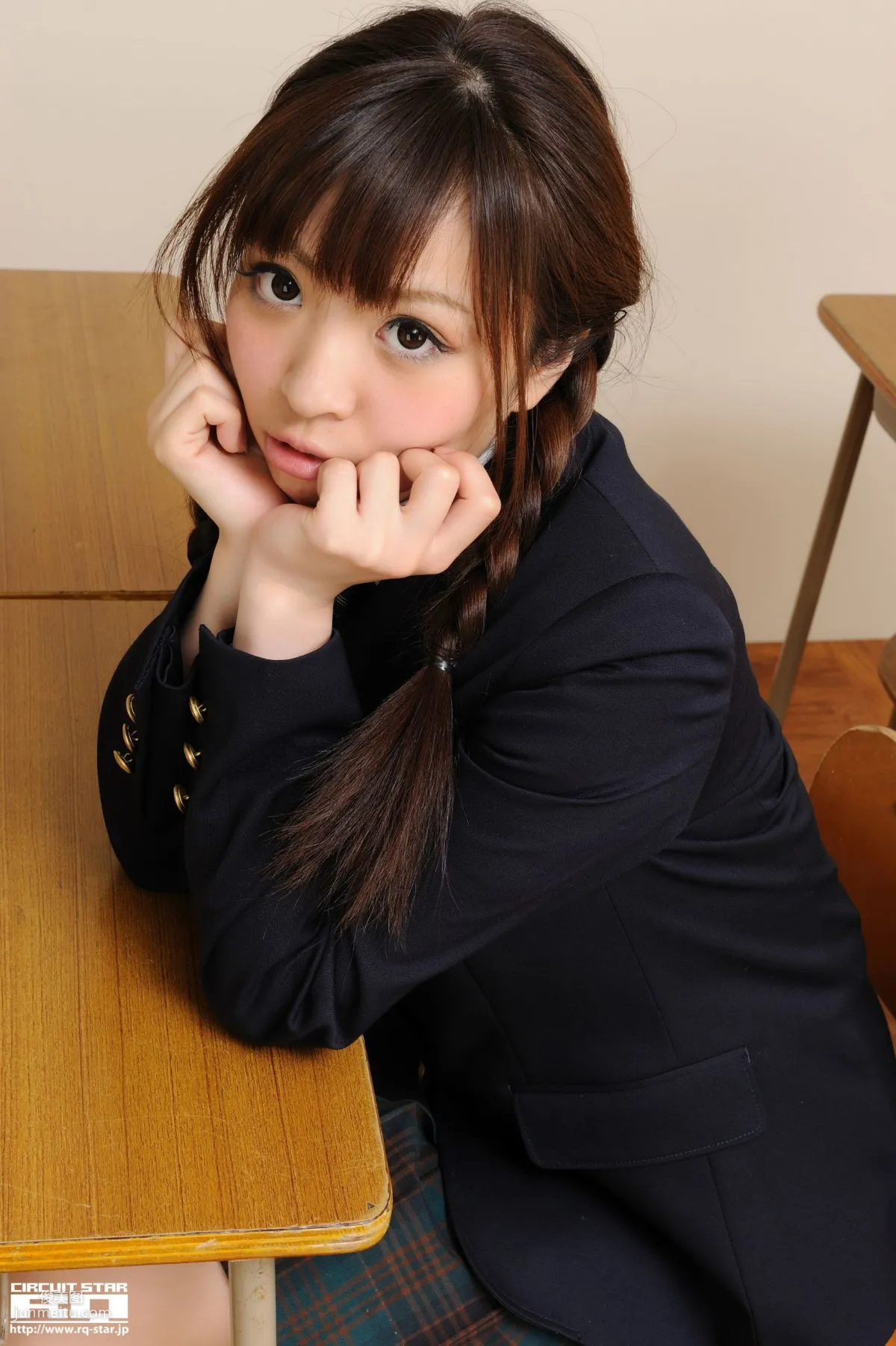 [RQ-STAR] NO.00515 黒田萬結花 Student Style 校服系列 寫真集 4