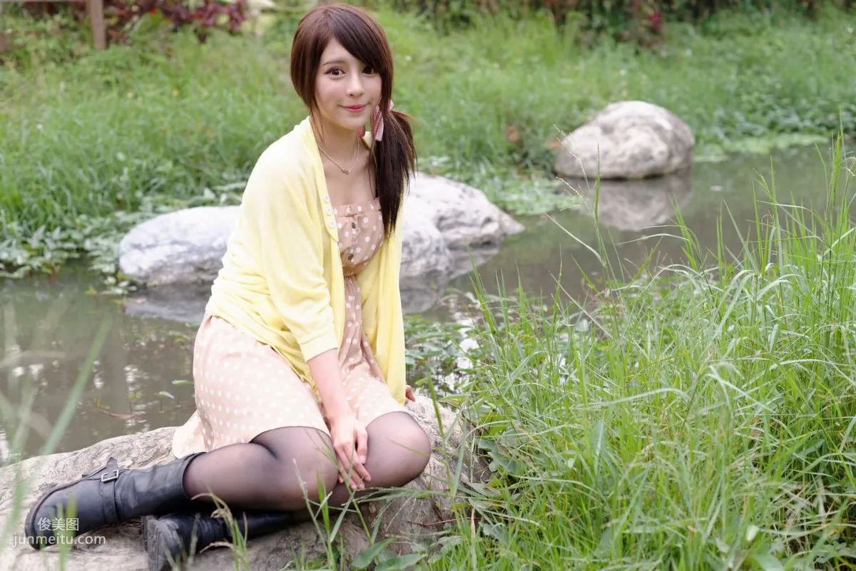 台灣女神張齊郡JULIE《踏青》寫真集 64