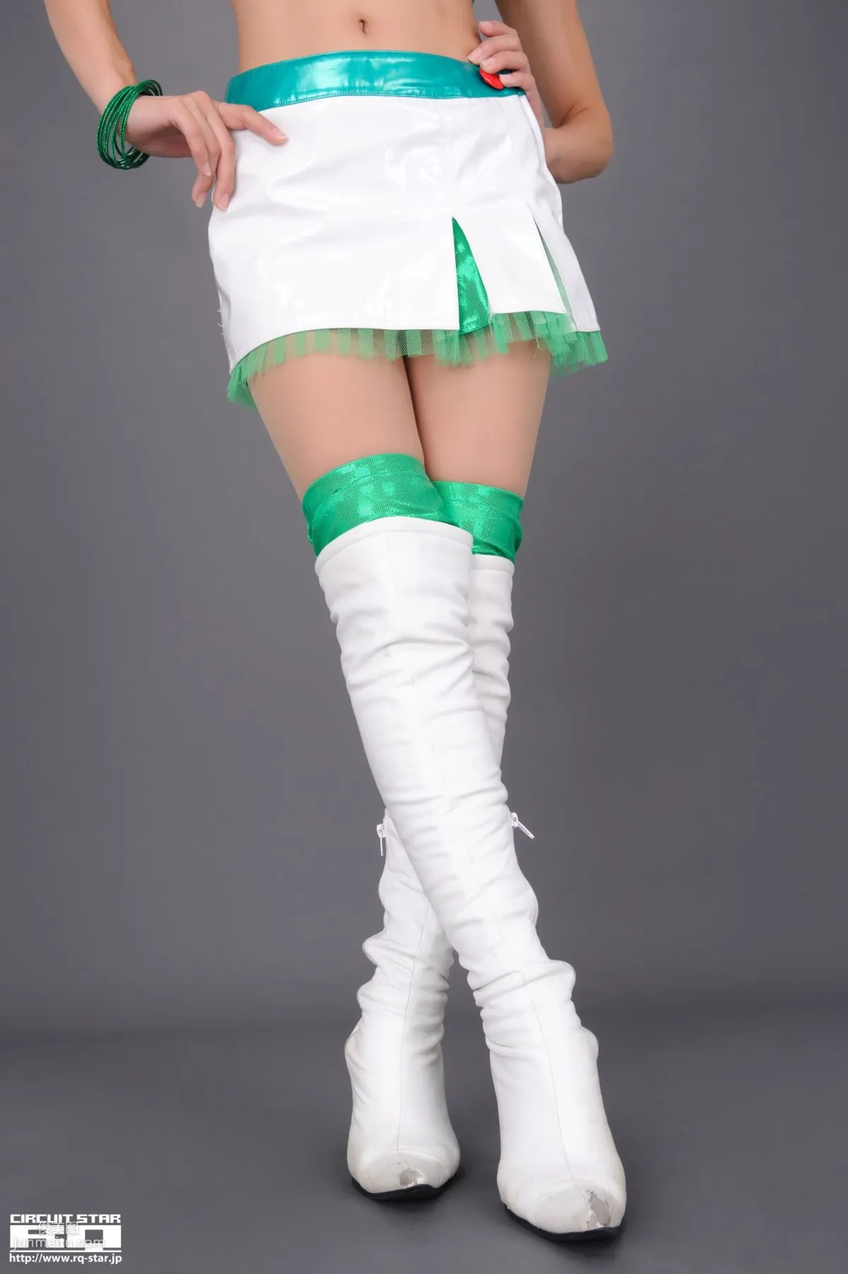 [RQ-STAR] NO.00546 Yuko Momokawa 桃川祐子 Race Queen 寫真集 97