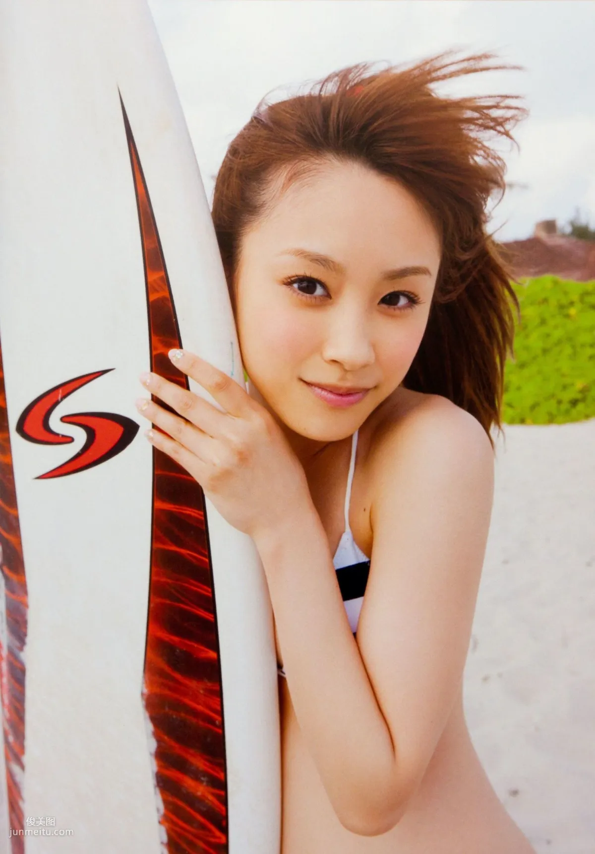 高橋愛 《Katachi》 [PhotoBook] 寫真集 12