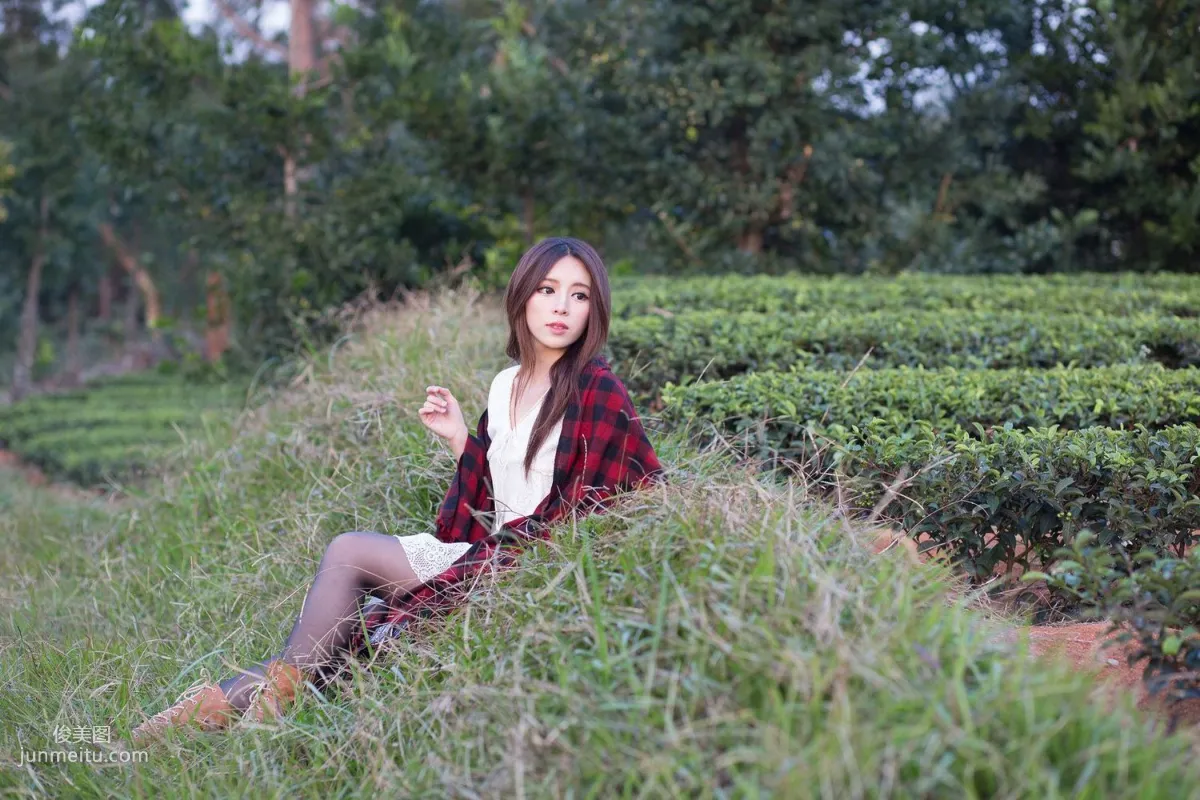 台灣女神張齊郡JULIE《踏青》寫真集 35