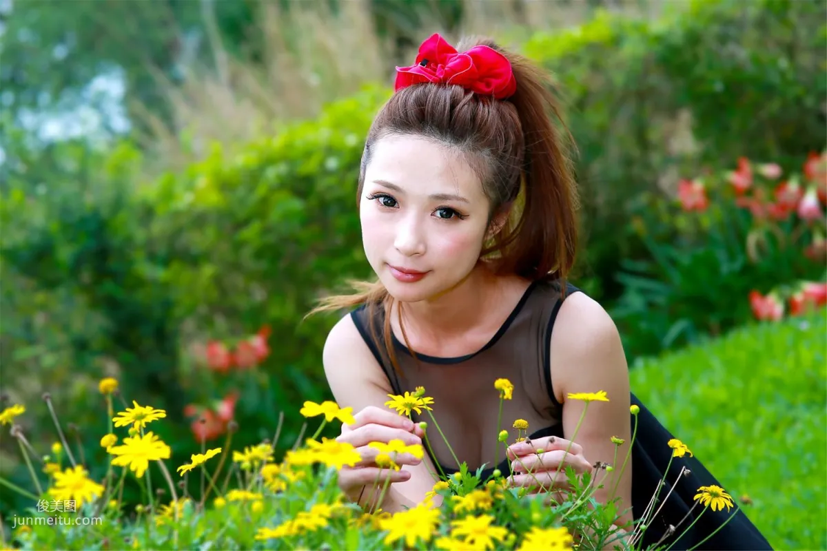 台灣妹子林小芭《春遊踏青外拍》寫真集 17