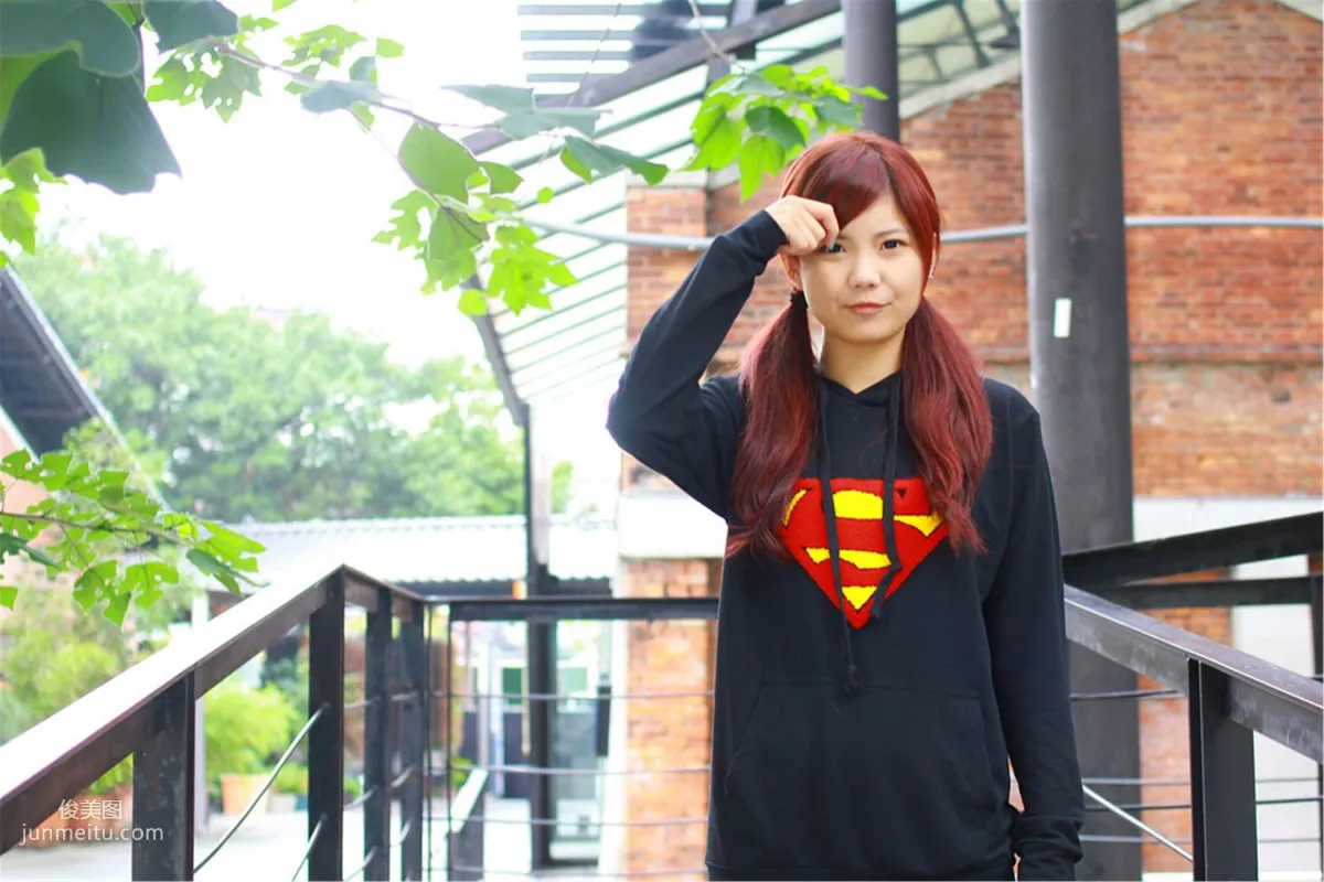 台灣美少女小靜《電影公園外拍》 寫真集 31