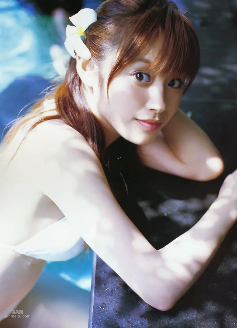 Ai Takahashi 高橋愛《Love Hello》 [PB寫真集] 5