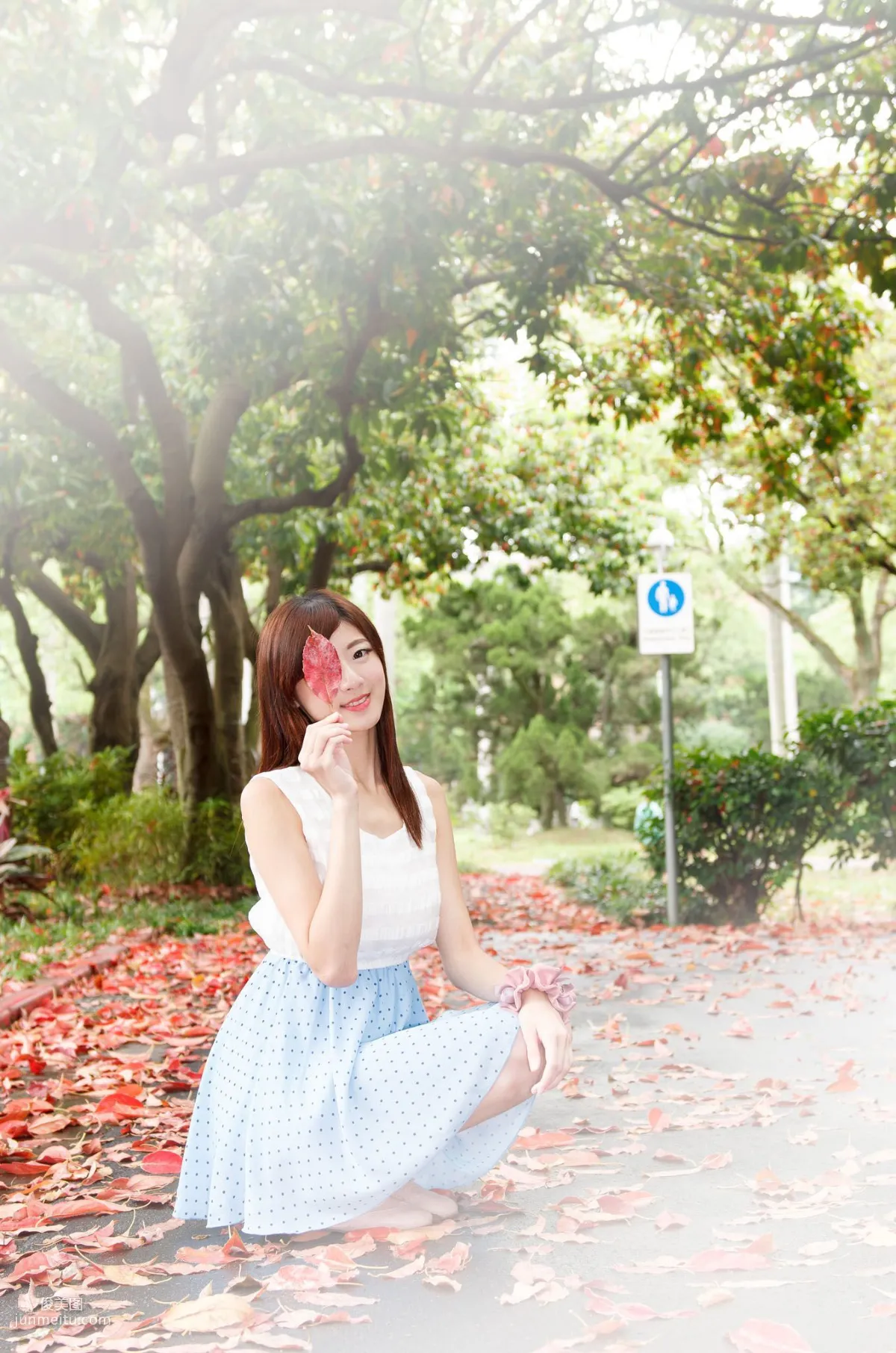 Queena/林茉晶《台大外拍》写真集58