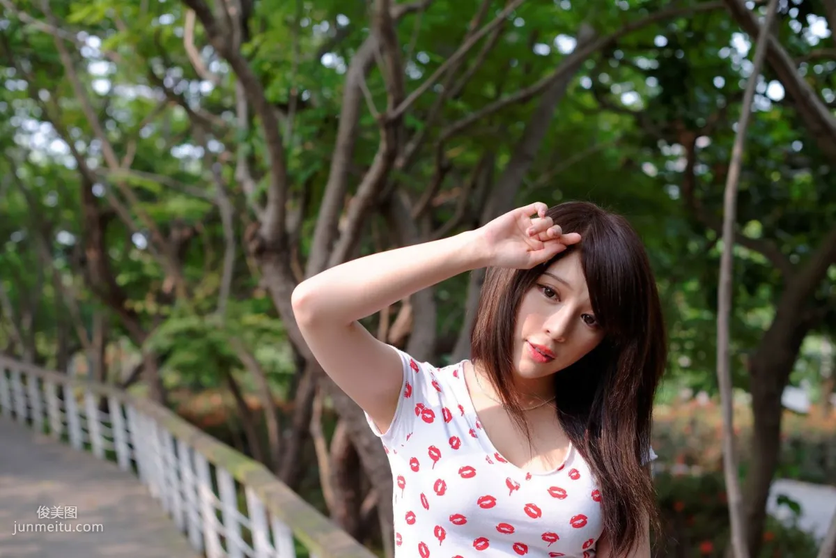 台灣女神張齊郡JULIE《踏青》寫真集 67