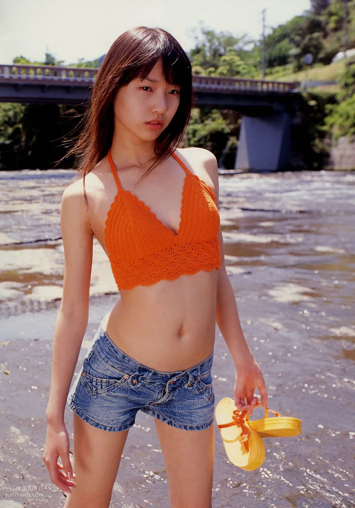 戸田恵梨香 《SANWA MOOK 7 生まれた泉》[PB寫真集] 82