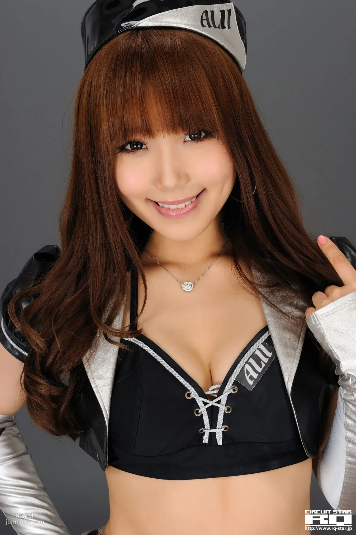 [RQ-STAR] NO.00511 如月久留美/如月くるみ Race Queen 賽車女郎 寫真集 151
