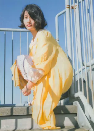 Ai Hashimoto 橋本愛《雜志圖片》 寫真合集 [PhotoBook]