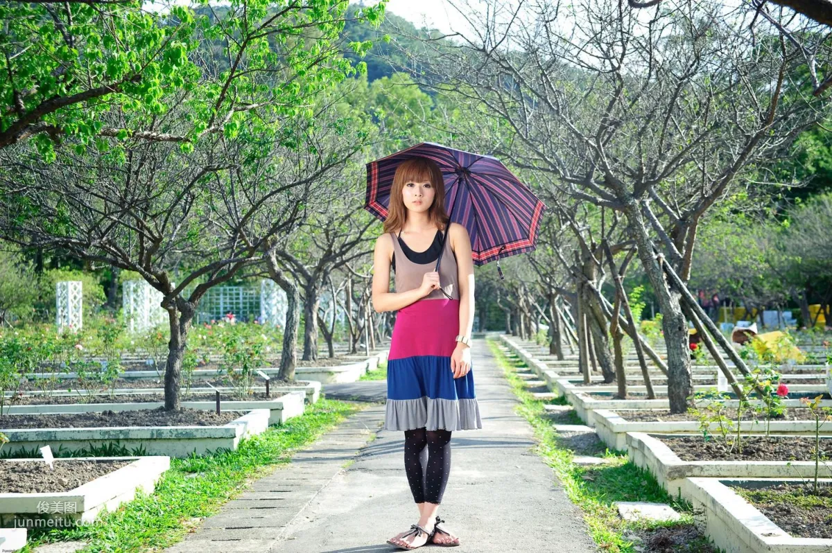 Mikako/果子MM《雙溪公園+士林官邸》第III部 寫真集 84