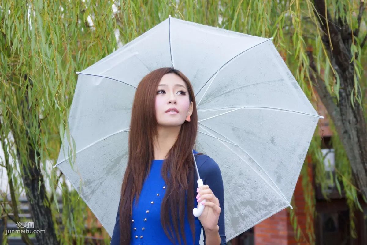 Winnie小雪/莊詠惠《泰安古厝外拍》寫真集 7