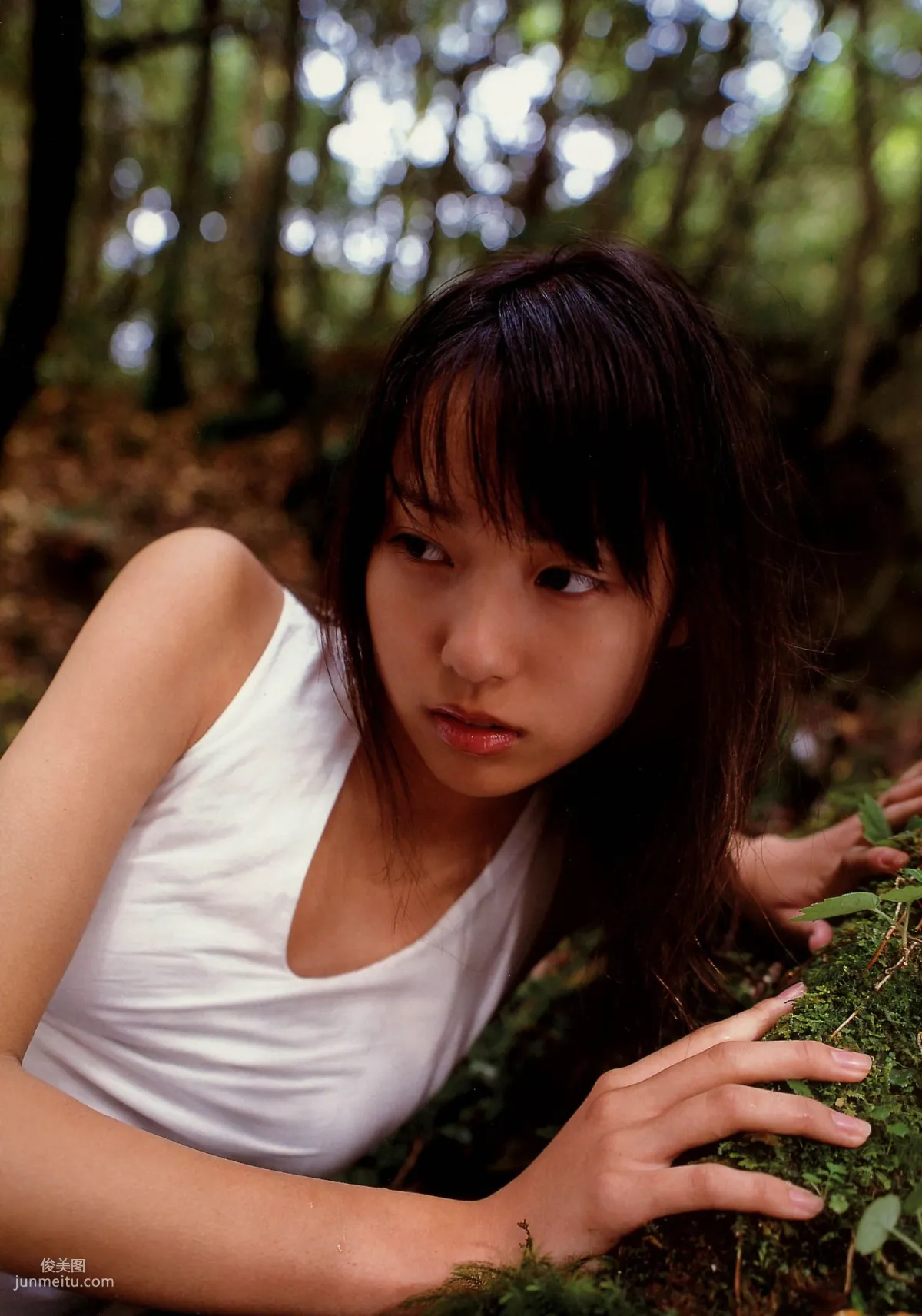戸田恵梨香 《SANWA MOOK 7 生まれた泉》[PB寫真集] 97